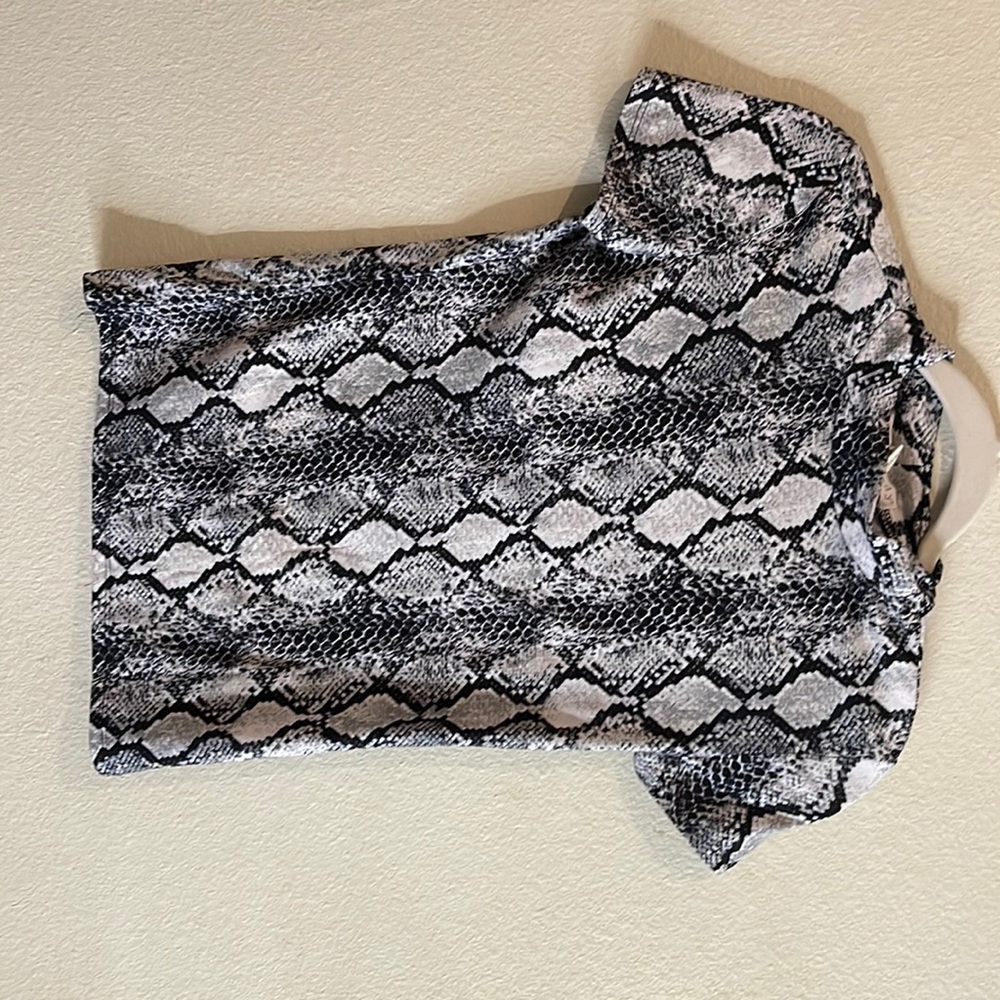 Eye candy black and gray snake print high neck shirt